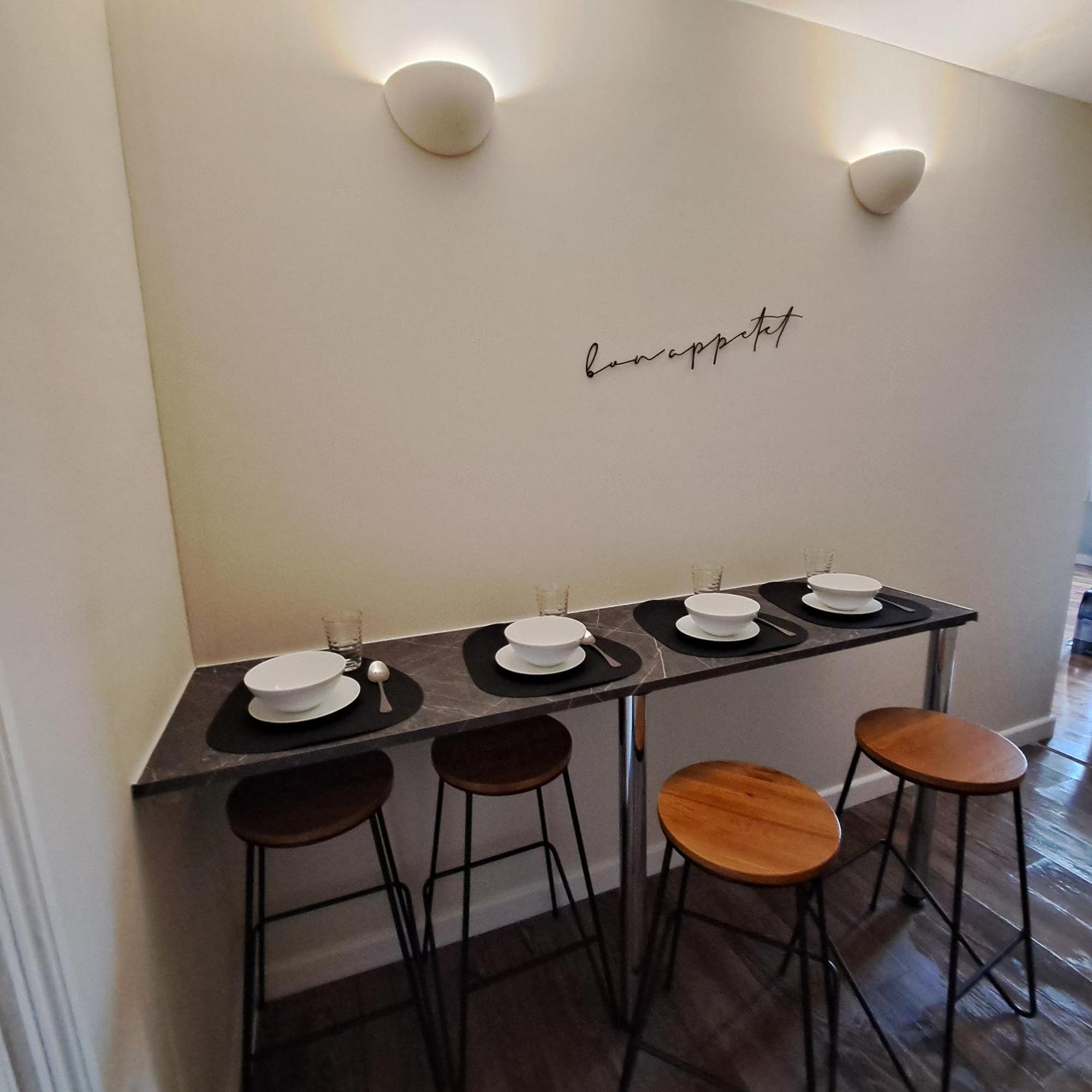 Generous 3 Bed In The Heart Of The Village Huntingdon Exterior photo