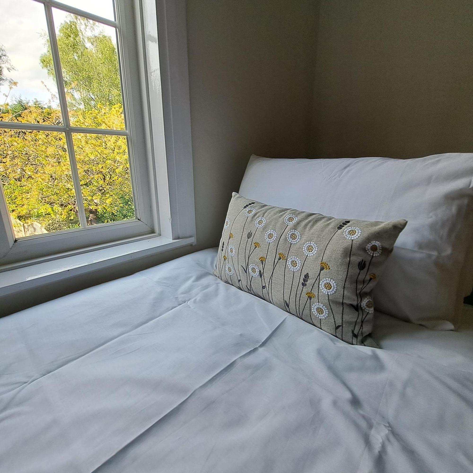 Generous 3 Bed In The Heart Of The Village Huntingdon Exterior photo