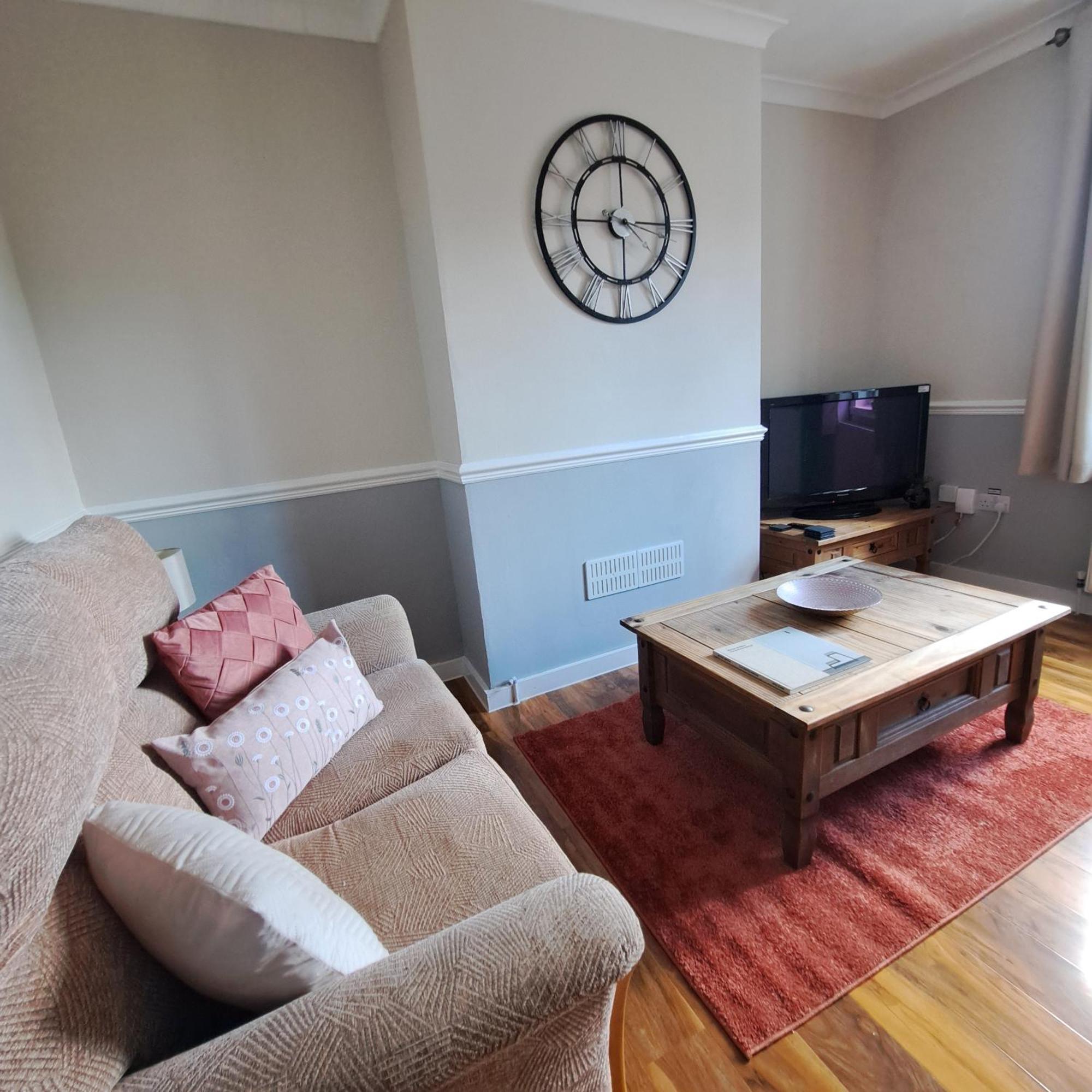 Generous 3 Bed In The Heart Of The Village Huntingdon Exterior photo